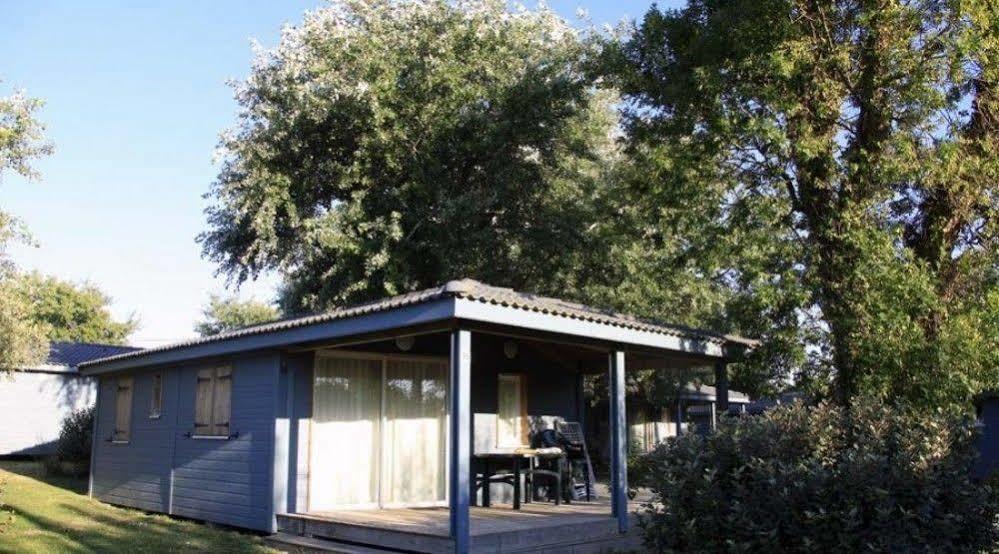 Residence Les Marines D'Oleron Monclar Quercy Vacances 奥雷龙圣皮耶尔 外观 照片